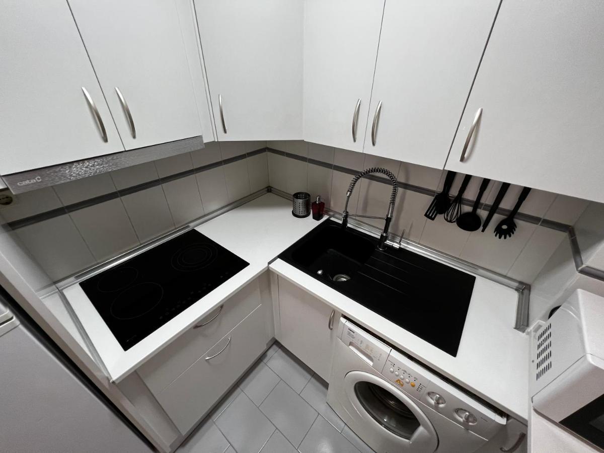 Synergy Apartment, 2 Bedroom, City Center By Namaste Elite Torremolinos Eksteriør bilde
