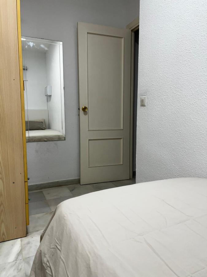 Synergy Apartment, 2 Bedroom, City Center By Namaste Elite Torremolinos Eksteriør bilde