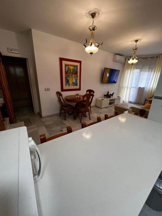 Synergy Apartment, 2 Bedroom, City Center By Namaste Elite Torremolinos Eksteriør bilde