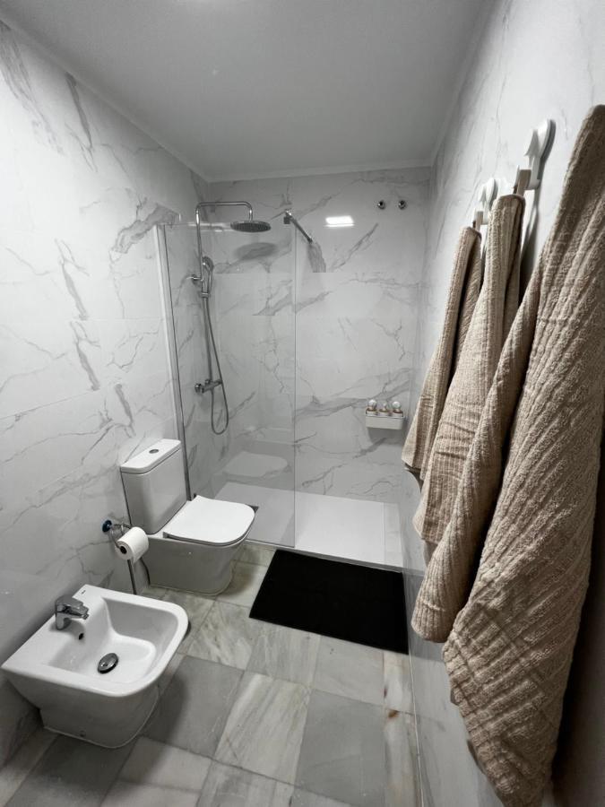 Synergy Apartment, 2 Bedroom, City Center By Namaste Elite Torremolinos Eksteriør bilde