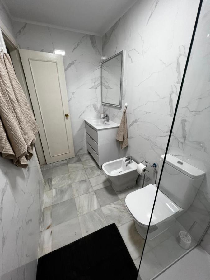Synergy Apartment, 2 Bedroom, City Center By Namaste Elite Torremolinos Eksteriør bilde