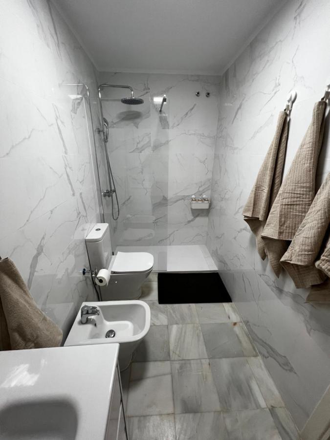Synergy Apartment, 2 Bedroom, City Center By Namaste Elite Torremolinos Eksteriør bilde