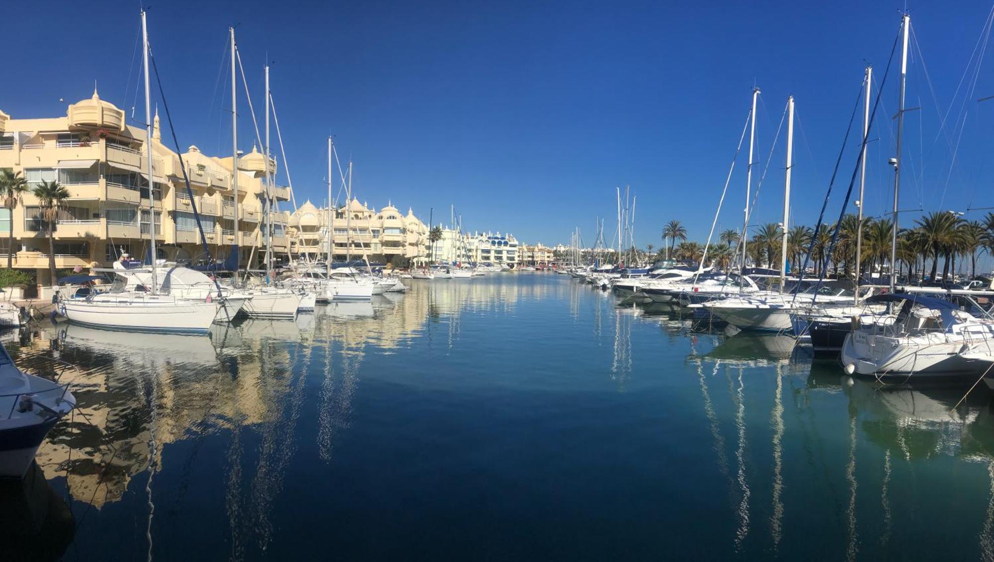 Synergy Apartment, 2 Bedroom, City Center By Namaste Elite Torremolinos Eksteriør bilde